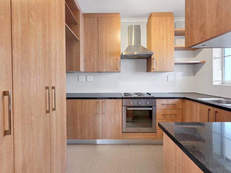 To Let 2 Bedroom Property for Rent in Sea Point Western Cape